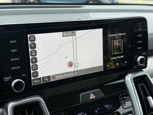 Used 2024 Kia Sorento EX image 21