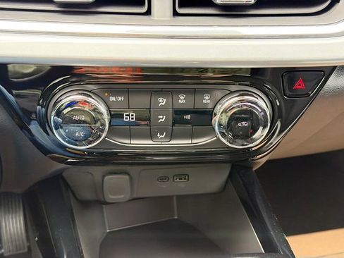 New 2026 Chevrolet Trax LT FWD image 16