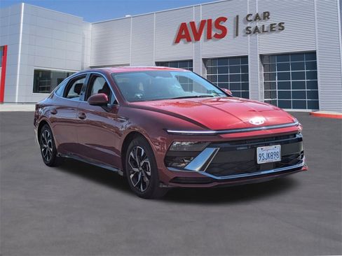 Used 2025 Hyundai Sonata SEL image 3