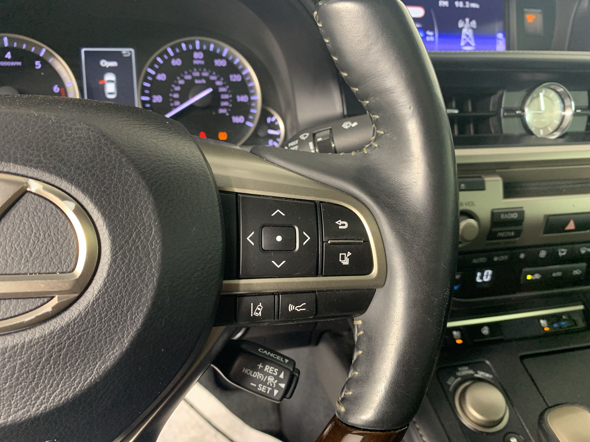 Used 2018 Lexus ES 350 w/ Premier Package FWD image 19