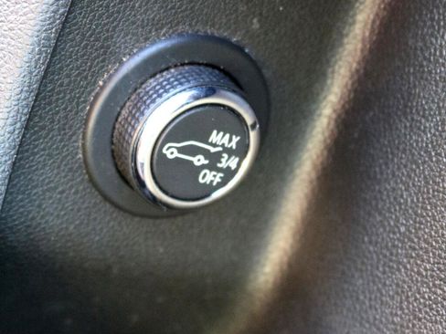 Used 2019 Cadillac XT4 Sport image 16