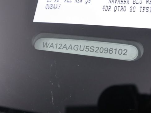 Used 2025 Audi Q5 Premium Plus w/ Premium Plus image 34