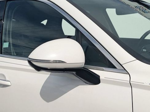 Certified 2024 Genesis Electrified GV70 AWD/4WD image 30