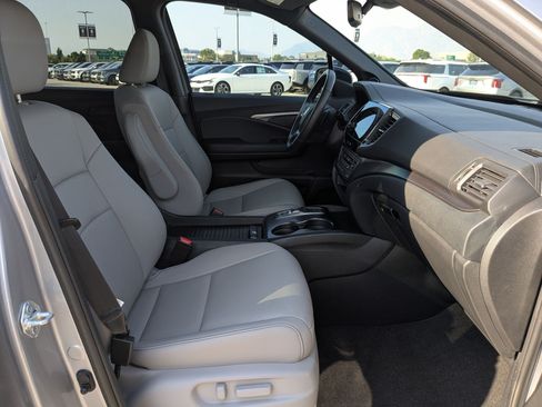 Used 2023 Honda Passport EX-L image 28