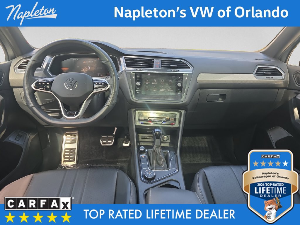 Used 2024 Volkswagen Tiguan SE R-Line AWD/4WD image 11