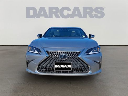Used 2024 Lexus ES 350 w/ Premium Package image 2