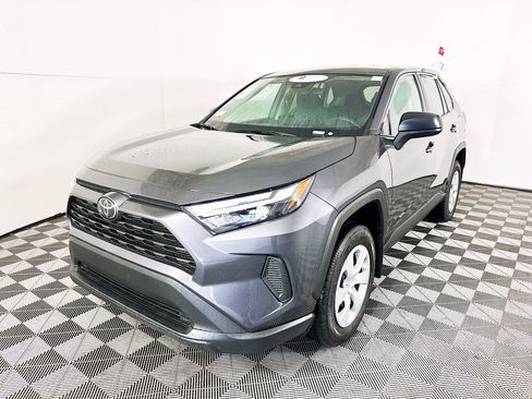 Used 2025 Toyota RAV4 LE FWD image 7