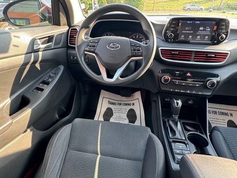 Used 2019 Hyundai Tucson Value AWD/4WD image 15