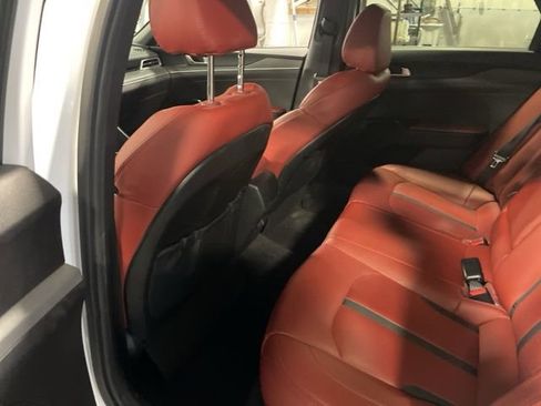 Used 2023 Kia K5 GT-Line image 29