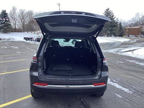 Certified 2023 Jeep Grand Cherokee Limited image 15