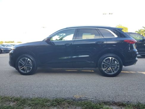 Certified 2025 Audi Q5 Premium Plus w/ Premium Plus AWD/4WD image 8