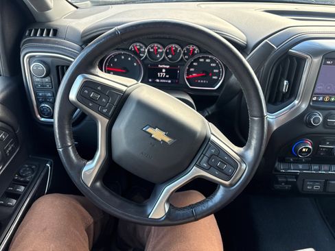 Used 2020 Chevrolet Silverado 3500 LTZ w/ Gooseneck/5TH Wheel Package image 13