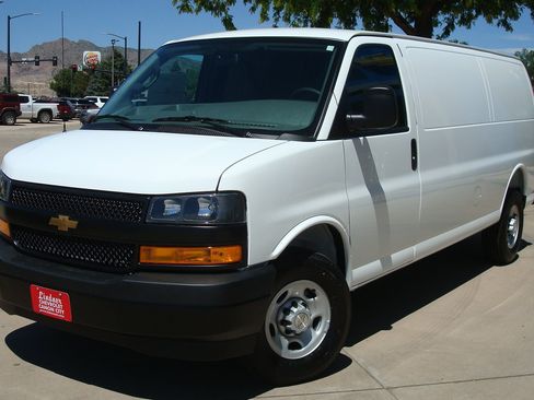New 2026 Chevrolet Express 3500 Extended w/ Driver Convenience Package RWD image 1