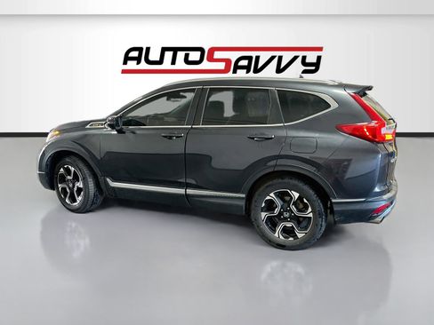 Used 2018 Honda CR-V Touring image 4