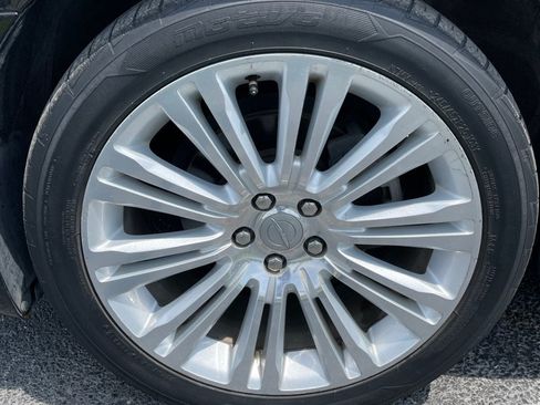 Used 2012 Chrysler 300 Limited RWD image 25