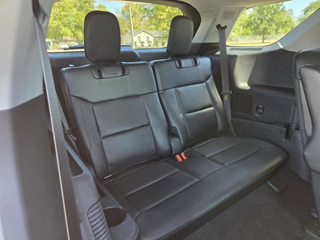 Used 2021 Ford Explorer Limited w/ Equipment Group 301A RWD image 34