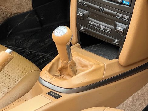 Used 2009 Porsche Boxster RWD image 25