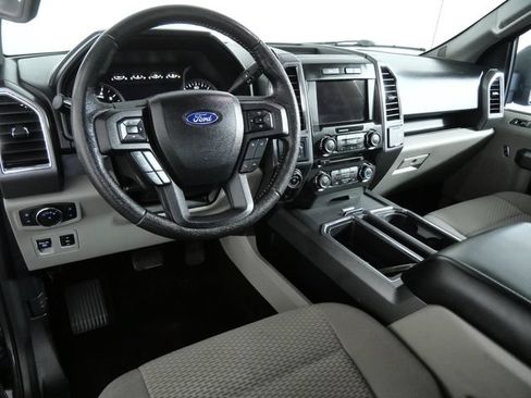 Used 2016 Ford F150 XLT w/ Equipment Group 302A Luxury AWD/4WD image 14
