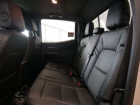 New 2026 GMC Canyon Elevation w/ Convenience Package image 14