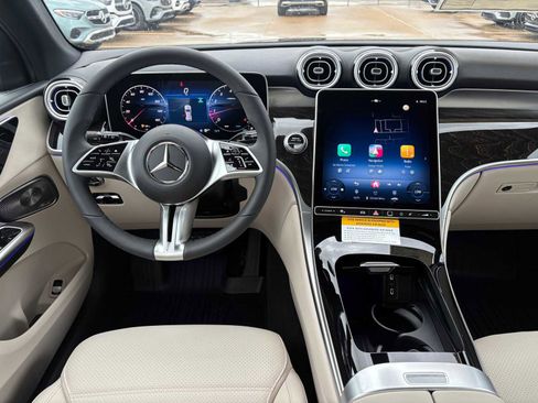 New 2026 Mercedes-Benz GLC 300 4MATIC image 12