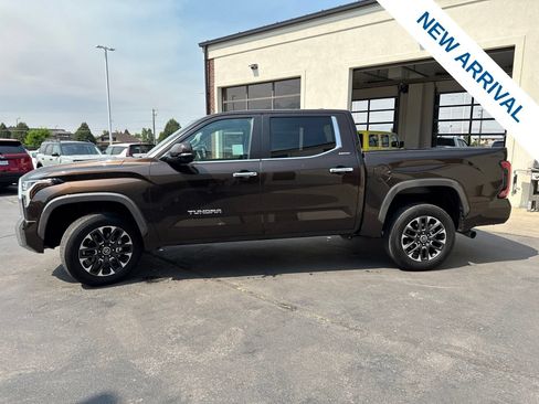 Used 2024 Toyota Tundra Limited AWD/4WD image 4