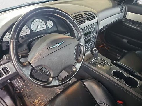Used 2003 Ford Thunderbird image 12