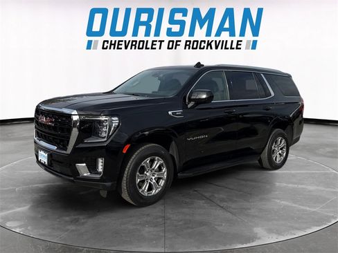 Used 2022 GMC Yukon SLE image 2