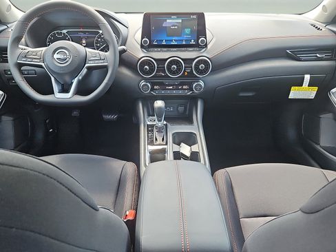 New 2025 Nissan Sentra SR w/ Trunk Package image 5