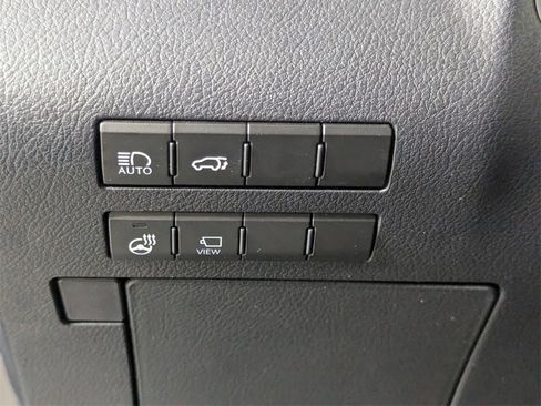 Used 2022 Lexus RX 350L FWD w/ Premium Package image 13