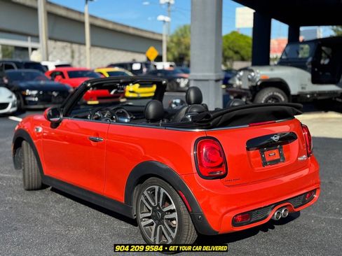 Used 2019 MINI Cooper S w/ Signature Upholstery Package FWD image 5