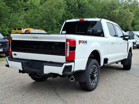 New 2026 Ford F250 Platinum w/ FX4 Off-Road Package AWD/4WD image 5