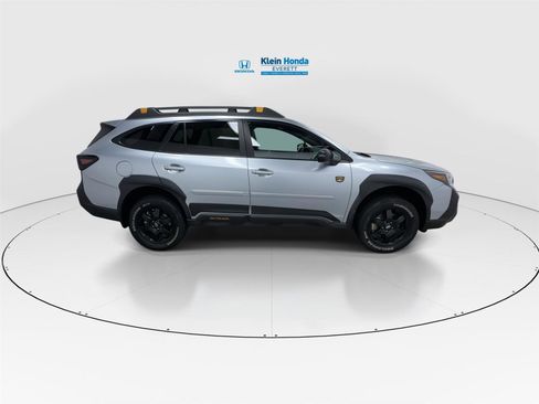 Used 2022 Subaru Outback Wilderness AWD/4WD image 3
