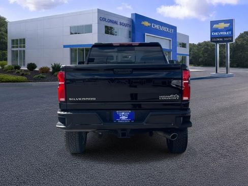 Certified 2025 Chevrolet Silverado 2500 High Country AWD/4WD image 5