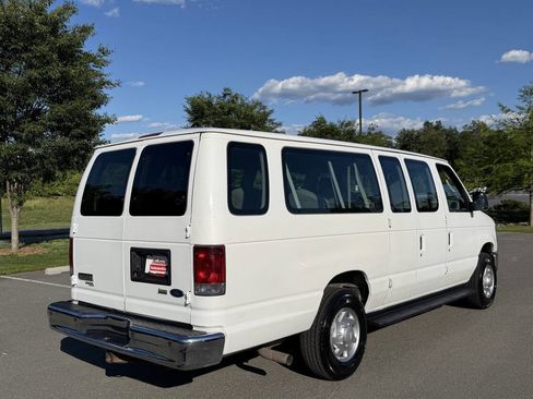 Used 2012 Ford E-350 and Econoline 350 XLT RWD image 5