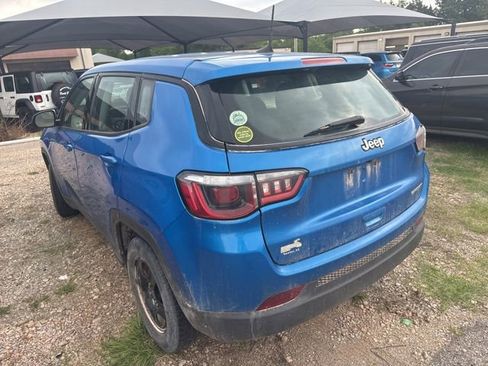 Used 2020 Jeep Compass Sport w/ Tech Group FWD image 6