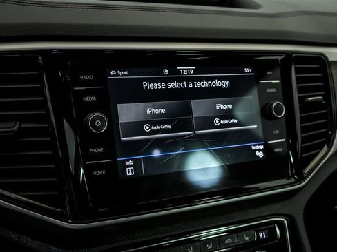 Certified 2023 Volkswagen Atlas SE w/ Panoramic Sunroof Package image 17