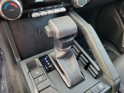 Used 2024 Toyota Tacoma SR5 image 20