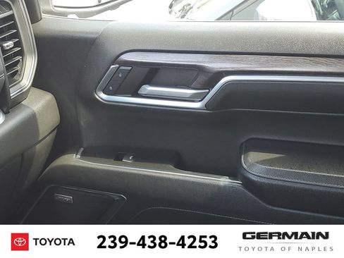 Used 2022 Chevrolet Silverado 1500 LTZ AWD/4WD image 29
