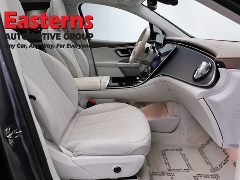 Used 2023 Mercedes-Benz EQE 350+ SUV w/ AMG Line Exterior Package image 23