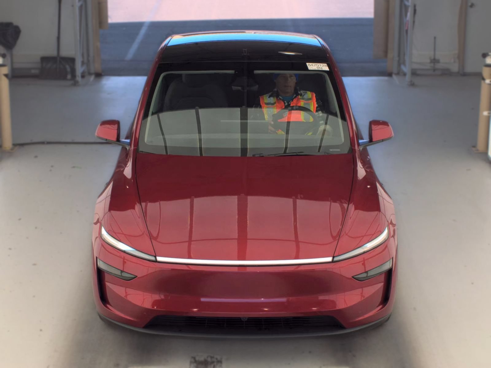 Used 2026 Tesla Model Y Long Range AWD/4WD image 2