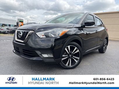 Used 2020 Nissan Kicks SR w/ Exterior Package