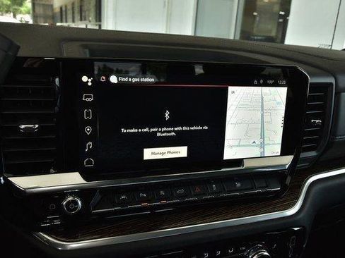 New 2025 GMC Sierra 1500 SLE w/ Preferred Package image 37