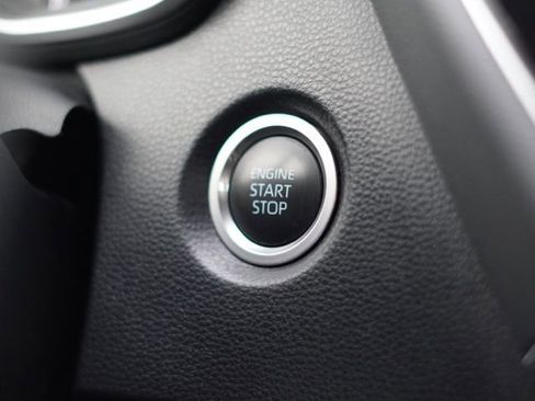 Used 2021 Toyota Corolla SE image 22