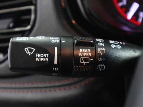 Used 2024 Dodge Durango R/T image 32