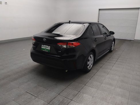Used 2025 Toyota Corolla LE FWD image 9