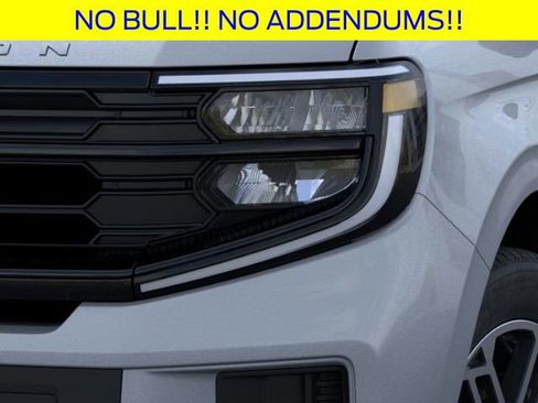 New 2025 Ford Expedition Active image 19