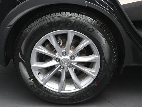 Used 2023 Honda CR-V EX image 9