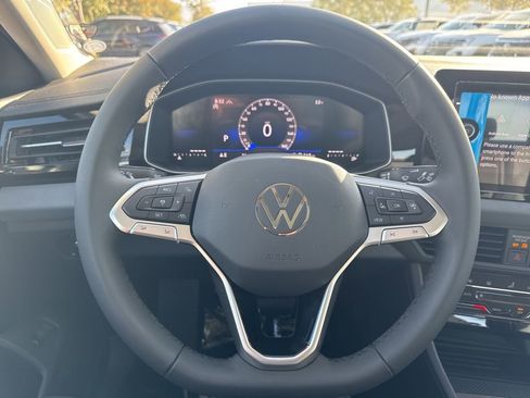 New 2026 Volkswagen Jetta SE image 32