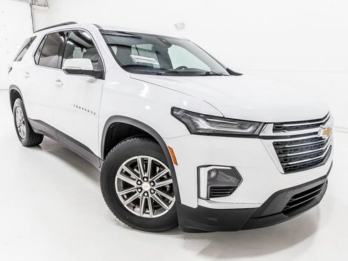 Used 2023 Chevrolet Traverse LT w/ LPO, Floor Liner Package AWD/4WD image 9
