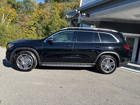 New 2026 Mercedes-Benz GLS 450 4MATIC image 2